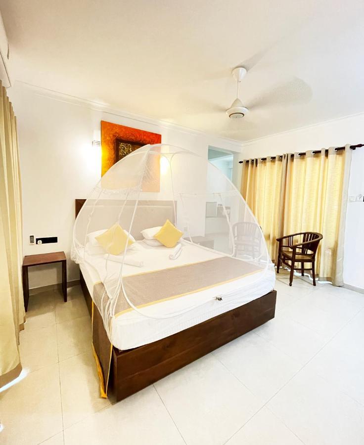 Bed and Breakfast Dambulla Rock Arch Esterno foto