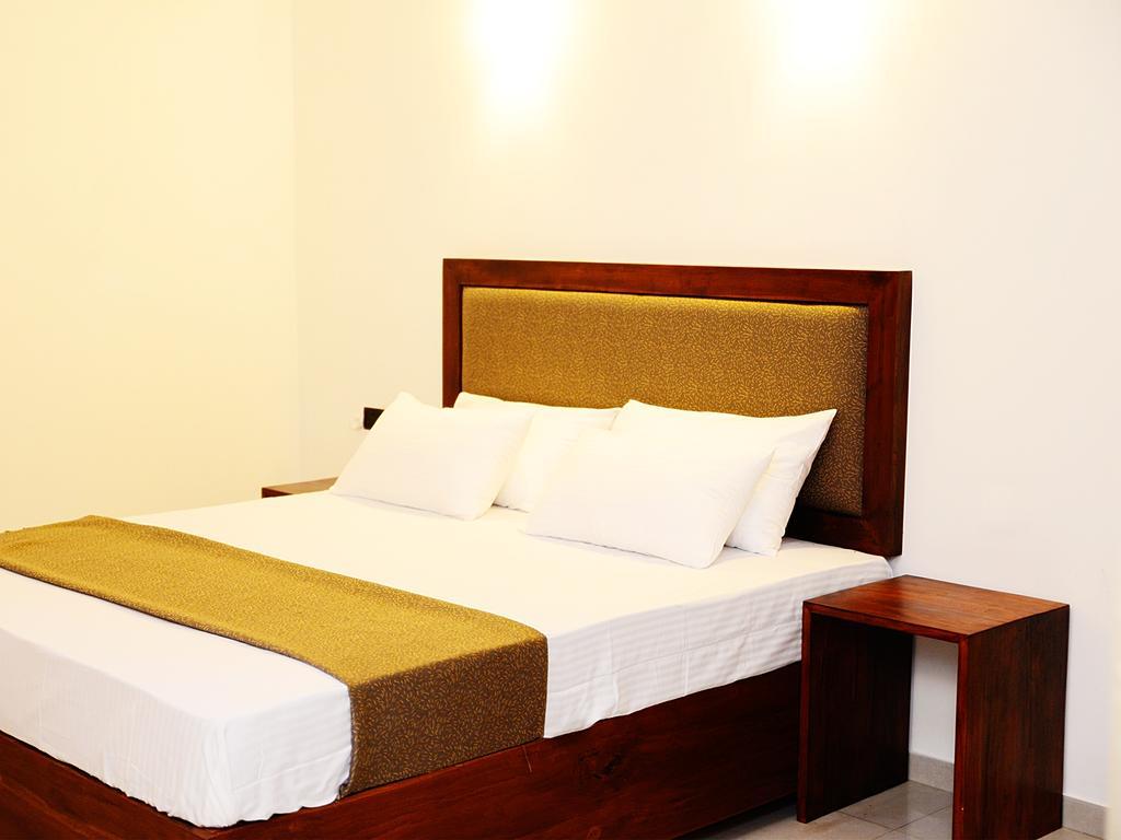 Bed and Breakfast Dambulla Rock Arch Esterno foto