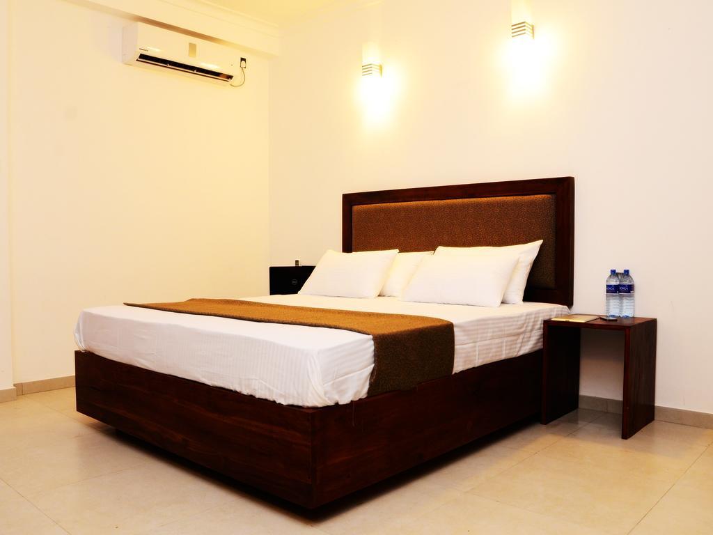Bed and Breakfast Dambulla Rock Arch Esterno foto