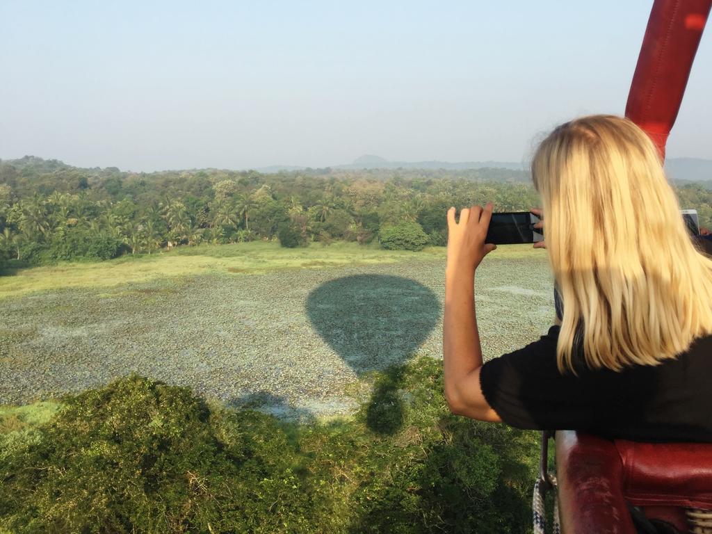 Bed and Breakfast Dambulla Rock Arch Esterno foto